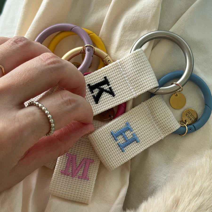 INITIAL NAME TAG ※メール便可