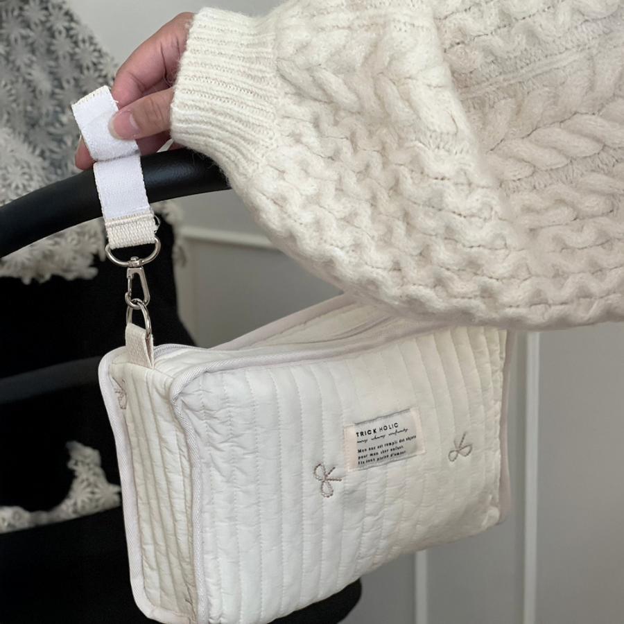 new Hanging pouch Diaper pouch ribbon embroidery (2 colors)