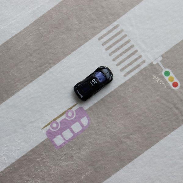 《OUTLET 1/15 (Wed), 20:00-1/20 (Mon)》ROAD RUG (2 colors) Approx. 110 x 150 cm Road mat Mat Rug Compatible with hot carpet and floor heating Trick Holic