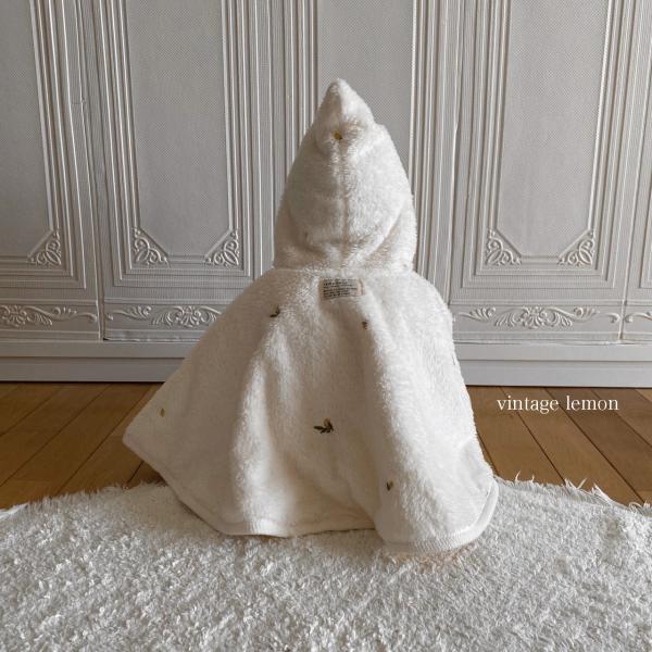 fuwafuwa fur cape -embroidery -