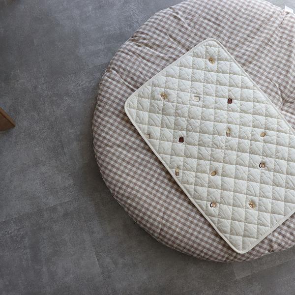 【10/4 PM4時頃再入荷】round rug - pastry -