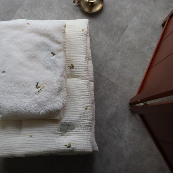 gauze comforter