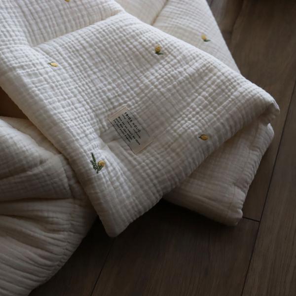 gauze comforter