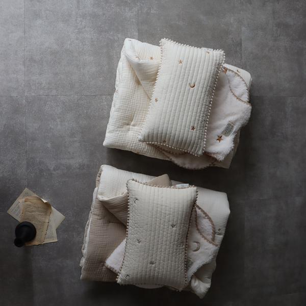 gauze comforter