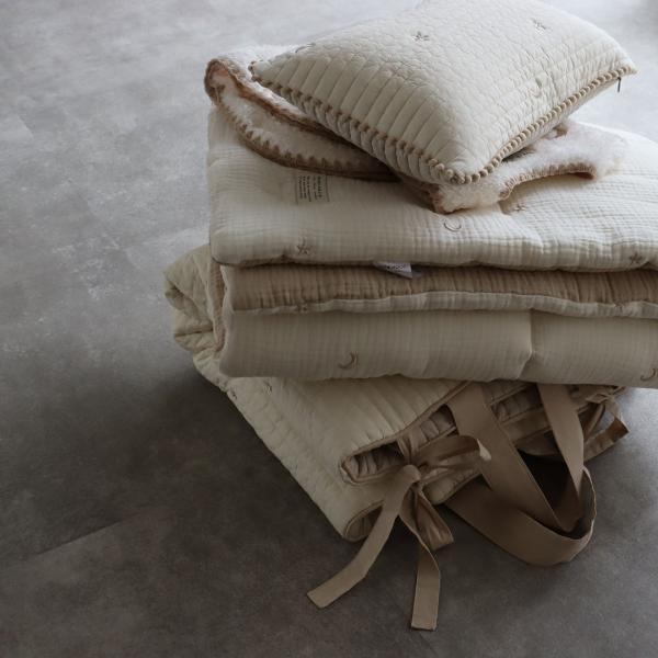 gauze comforter