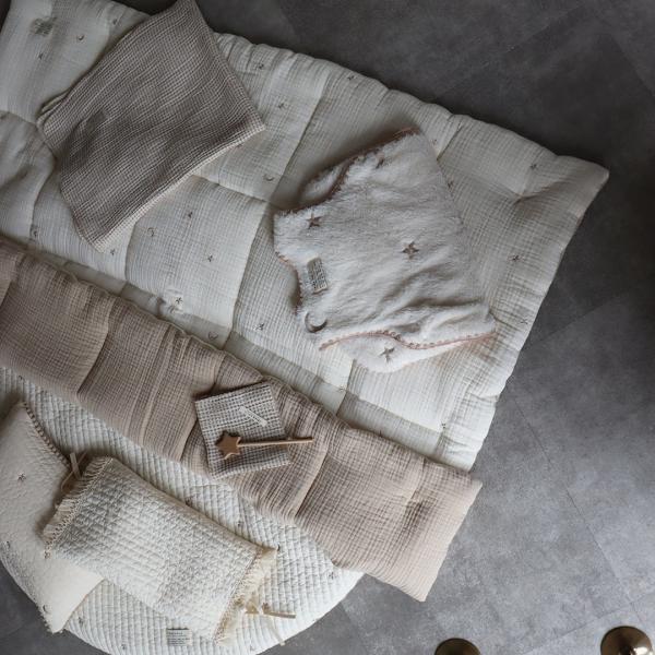 gauze comforter