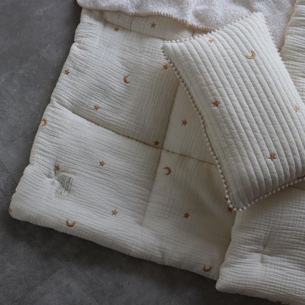gauze comforter