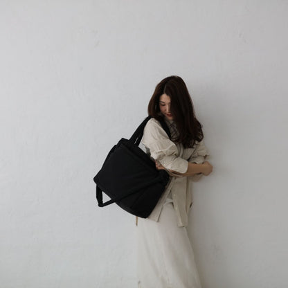 [3/27 오전 11시 전후 재재재재입고] new malrun malrun big tote ivory /black