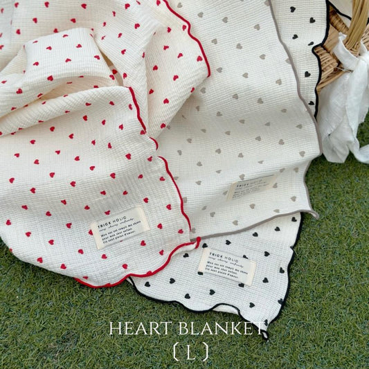 Heart gauze blanket L-size (approx. 140 x 85cm)