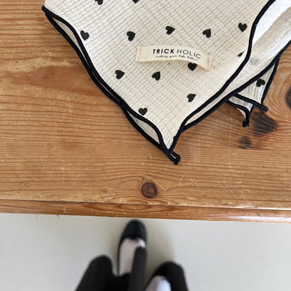 《OUTLET》Heart gauze handkerchief(약 30×30 cm) 더블 거즈 손수건 거즈 코튼 트릭 홀릭