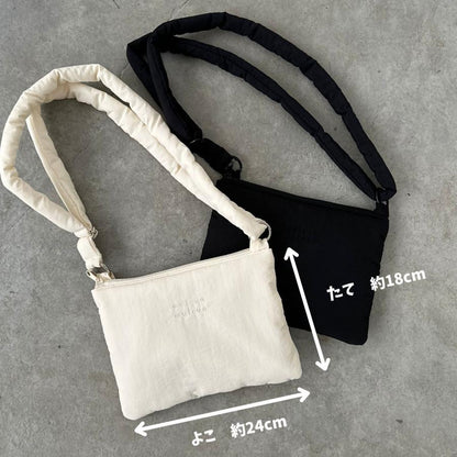 new malrun malrun puff crossbag  ivory / black  (rope fat 付)