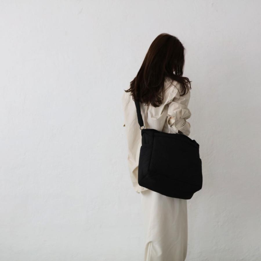【6/3 AM 11時頃再入荷】new malrun malrun big tote cross set  ivory /black