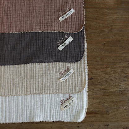 発売 10/14, 20時【名入れ商品10文字まで】gauze handkerchief（約30×30cm）【5点までネコポス可】ガーゼ　ハンカチ　本場韓国製 オリジナルハンカチ