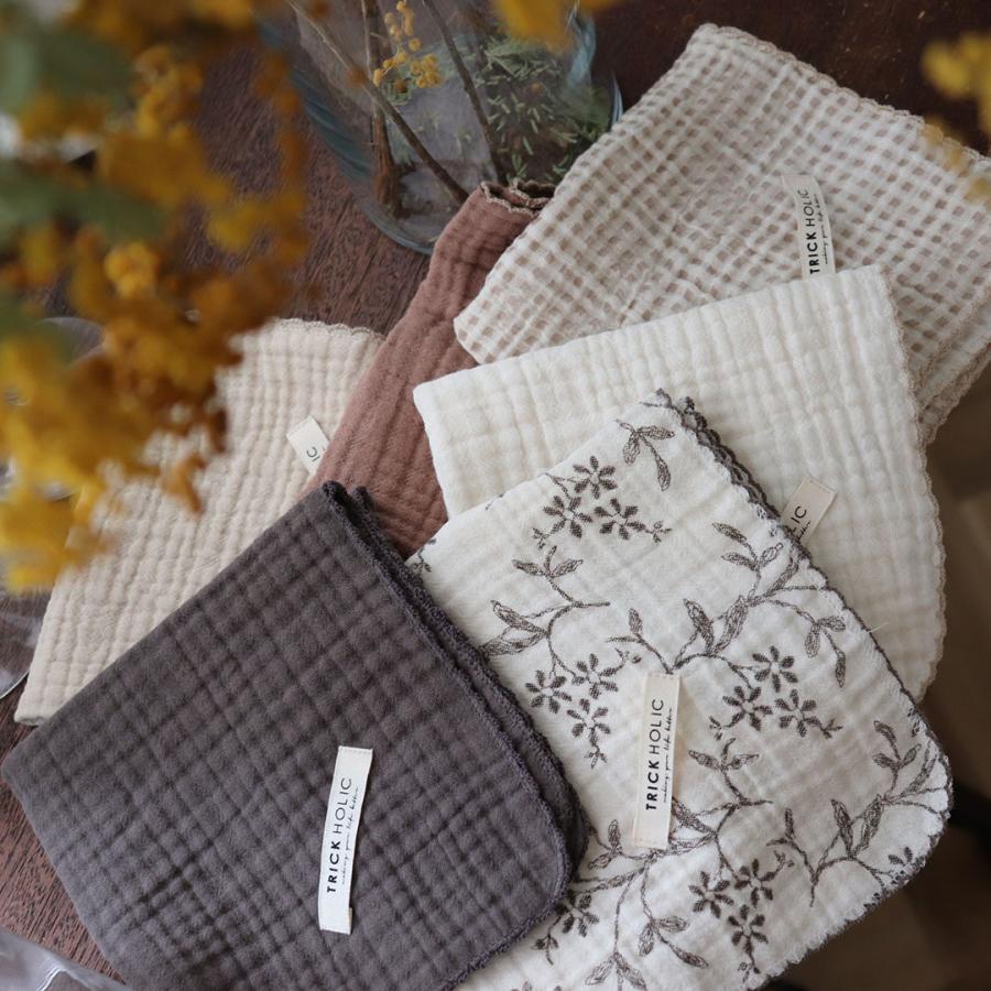 発売 10/14, 20時【名入れ商品10文字まで】gauze handkerchief（約30×30cm）【5点までネコポス可】ガーゼ　ハンカチ　本場韓国製 オリジナルハンカチ