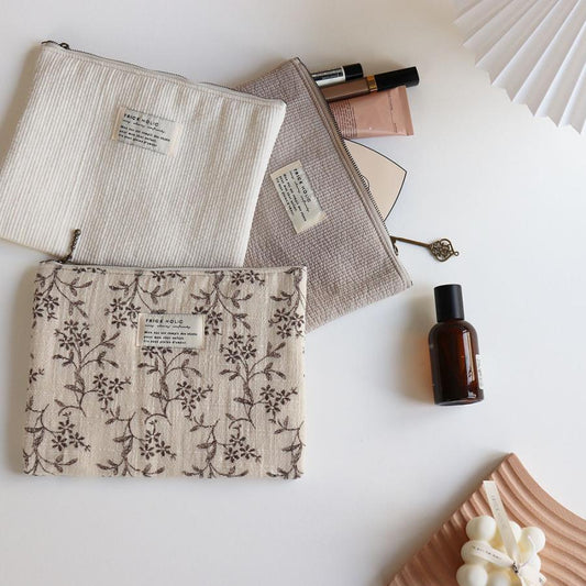 【C品販売会 8/21, 20時～8/24】サンプル品　cotton pouch beige　C-53　※メール便可