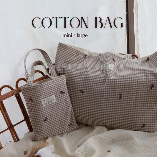 発売 4/24, 20時〜【1点までネコポス可】コットンバッグ　馬柄刺繍　本場韓国製 オリジナルトランクバッグ　トリックホリック