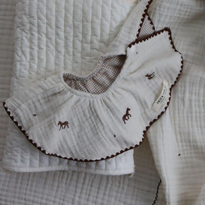 【6/4, 20時 再入荷】【2点までネコポス可】new cotton bib　馬柄刺繍　TRICK HOLICオリジナルデザイン　コットン　スタイ　ビブ　トリックホリック