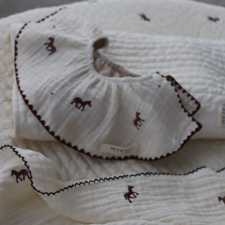 【6/4, 20時 再入荷】【2点までネコポス可】new cotton bib　馬柄刺繍　TRICK HOLICオリジナルデザイン　コットン　スタイ　ビブ　トリックホリック