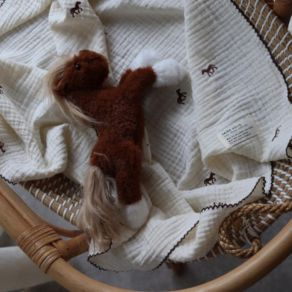 【6月下旬頃再入荷】【1点までネコポス可】new triple gauze  blanket　馬柄刺繍　Sサイズ（約70×85cm）3重ガーゼ　トリプル　本場韓国製 オリジナルブランケット