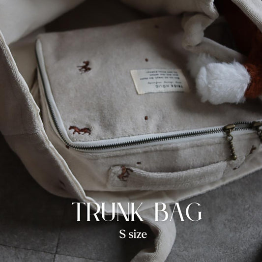 発売 9/5, 20時【1点までネコポス可】new トランクバッグ馬柄刺繍（内側アルミ蒸着素材）Sサイズ　うまおむつケース　おむつバッグ　トリックホリックオリジナル