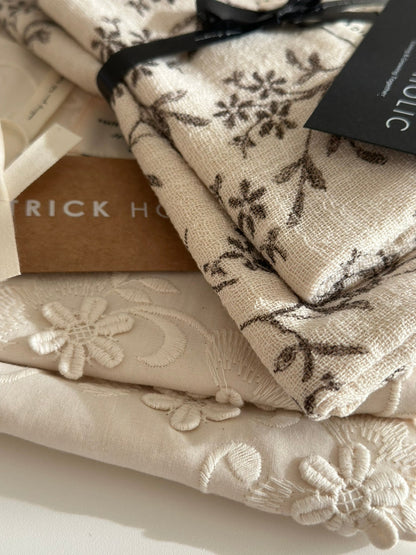 《OUTLET》cotton pouch garden flower, vintage flower　※メール便可