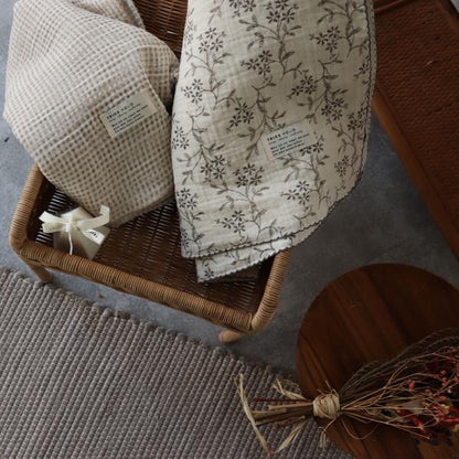 《OUTLET》4-ply gauze vintage flower pico race blanket L-size approx. 140×85cm Gauze Vintage Trickholic