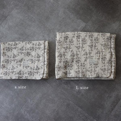 《OUTLET 3/24, 20시～3/27》4중 거즈 vintage flower pico race blanket S-size 약 70×85cm 거즈 빈티지 TRICK HOLIC