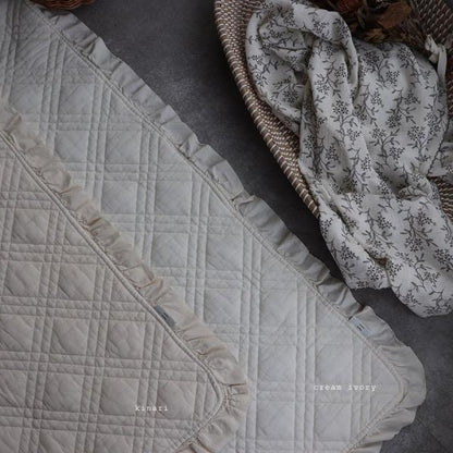 《OUTLET》中綿増量 french frill quilt ibul 中綿プラス（約120×180ｃｍ）