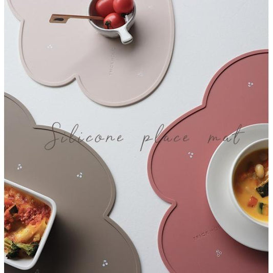 《OUTLET》TRICK HOLIC Silicone mat cherry お食事マット